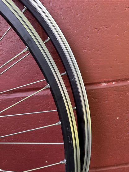 Campagnolo Record 700c 32 Spoke QR Rim Brake Wheelset