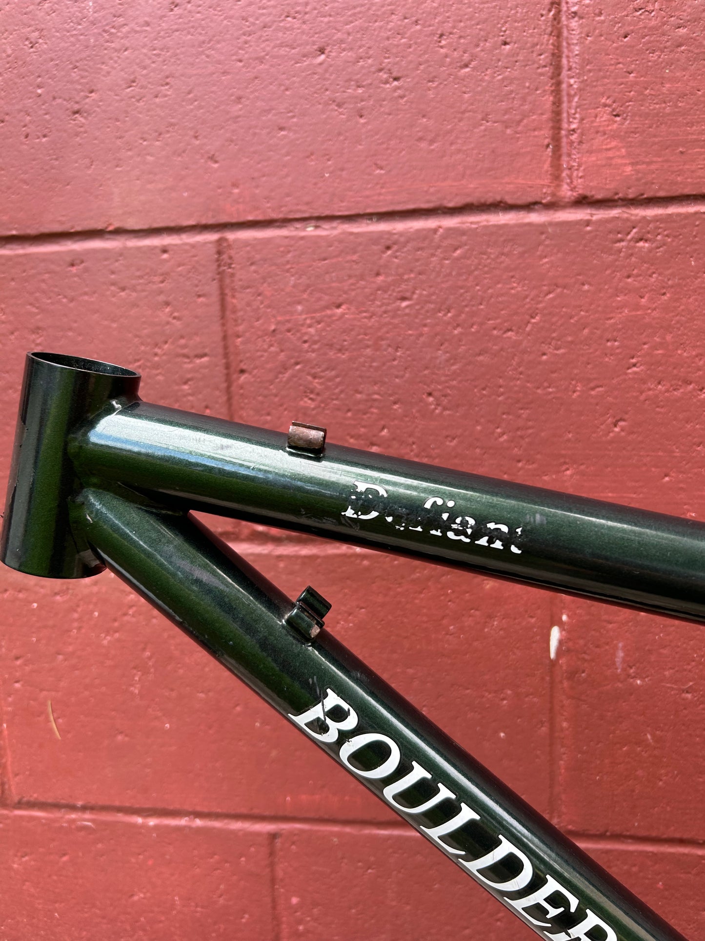 18.5" Boulder Bicycles Defiant Frame