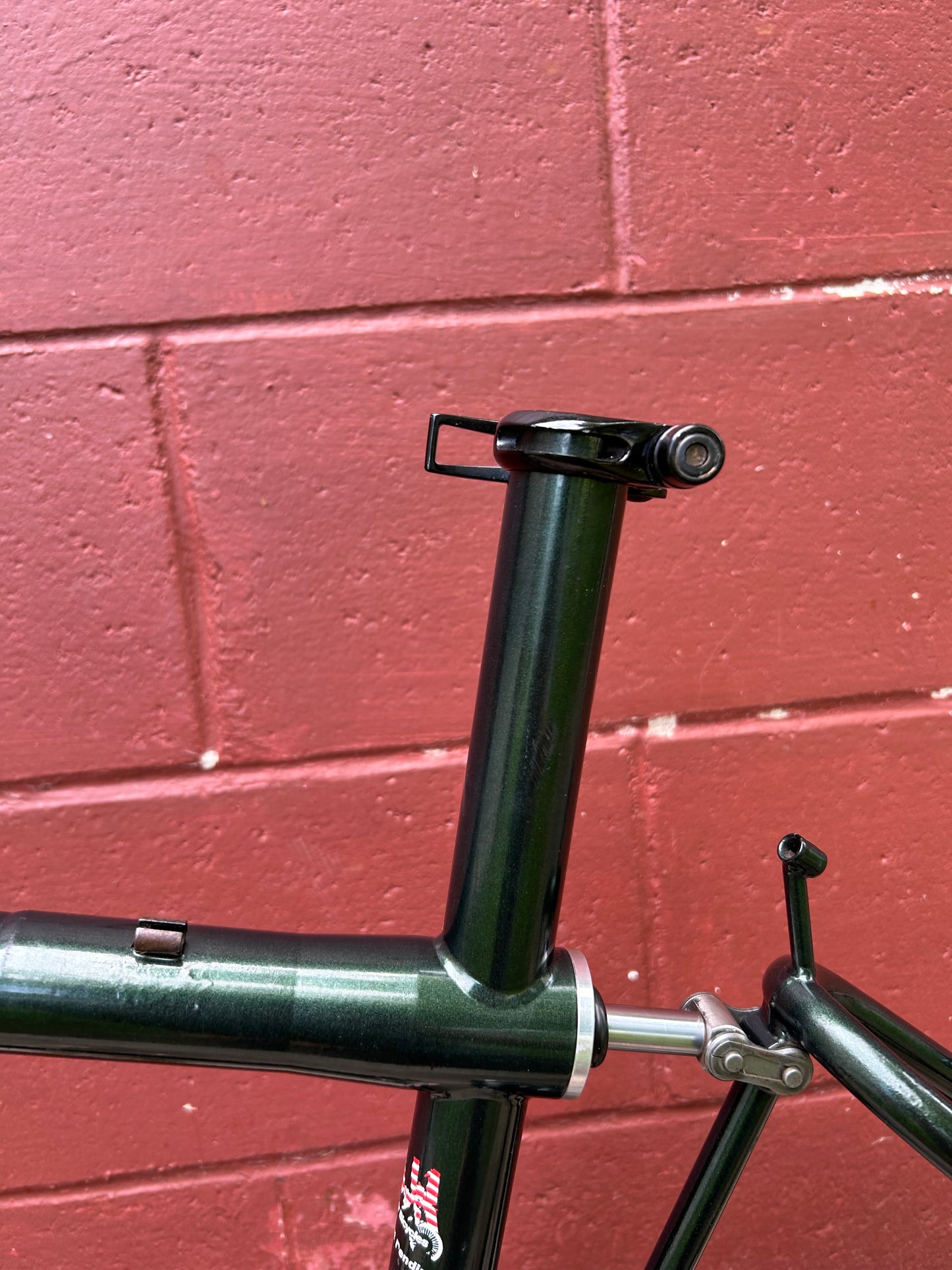 18.5" Boulder Bicycles Defiant Frame