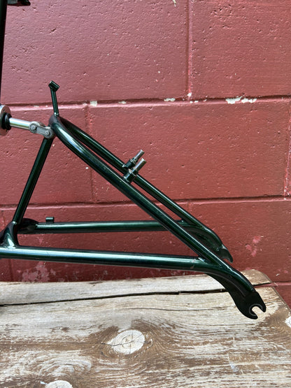 18.5" Boulder Bicycles Defiant Frame
