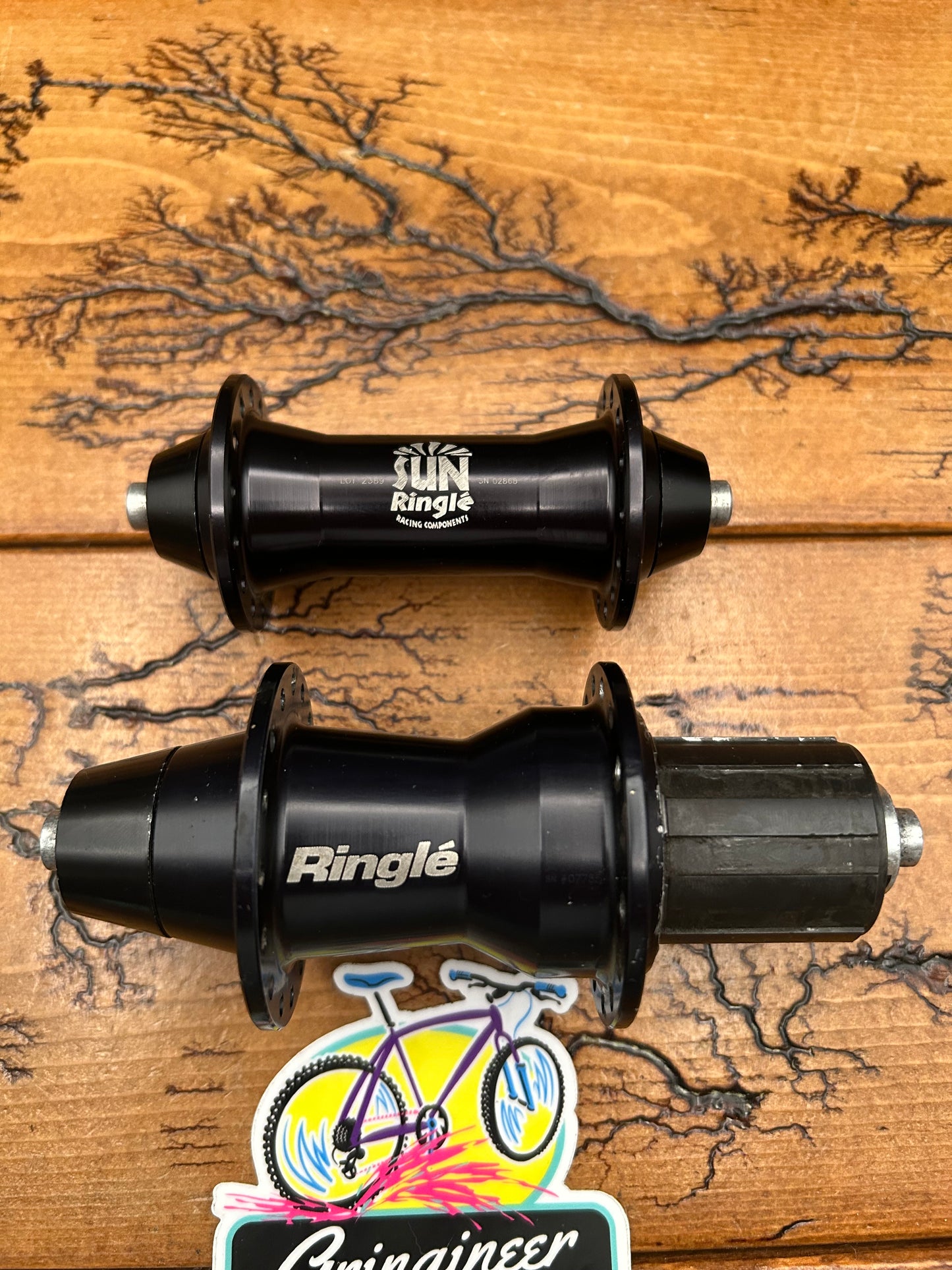 Sun Ringle 439 Black 28/32 Hole 100/135mm  Hub Set