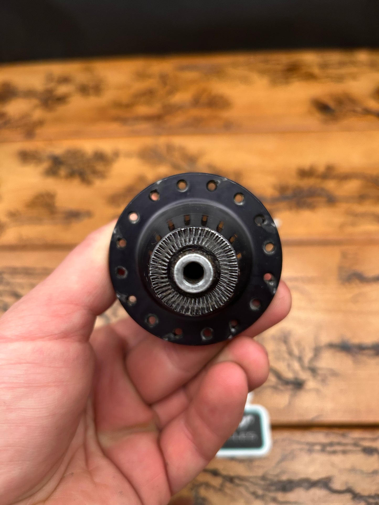 Sun Ringle 439 Black 28/32 Hole 100/135mm  Hub Set