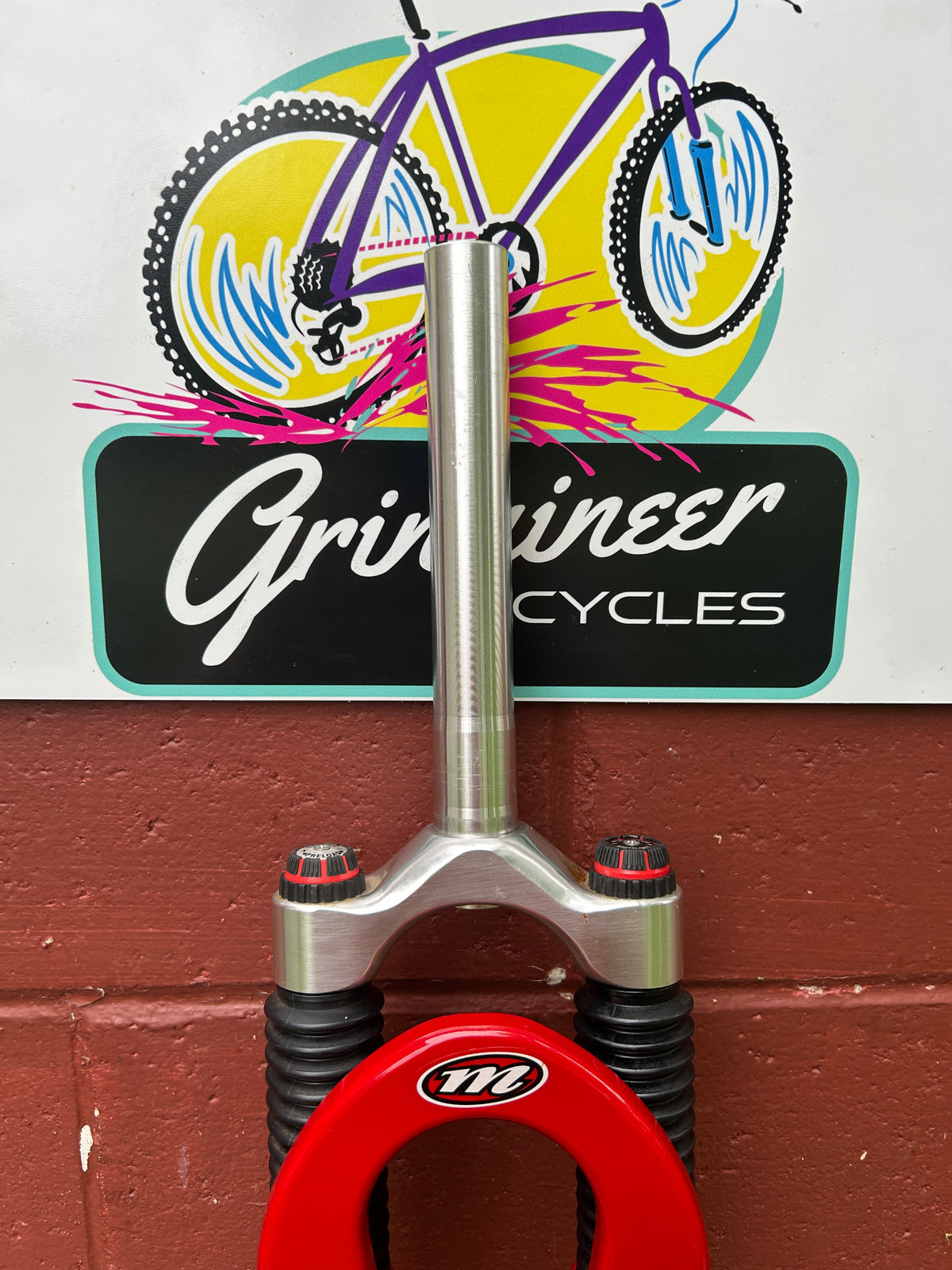 Manitou SX 26" Rim Brake 1 1/8 Threadless Suspension Fork