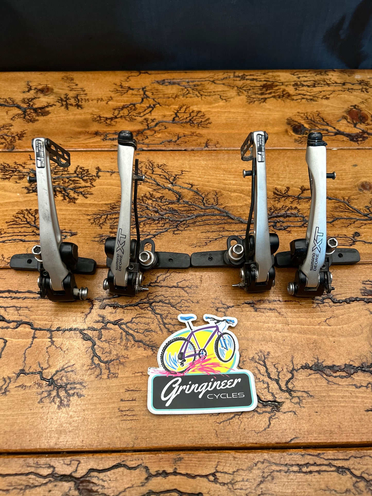Shimano Deore XT BR-M750 V Brake Set