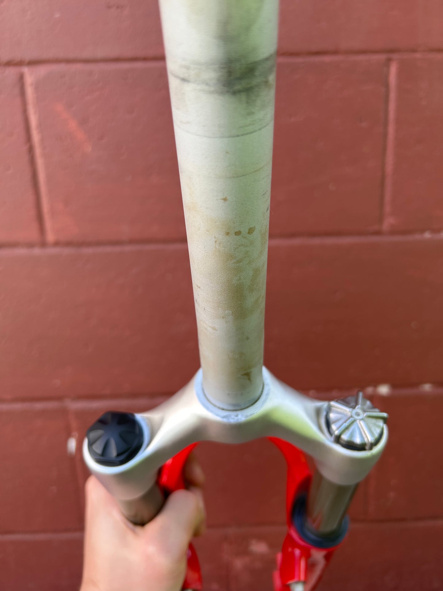 Manitou Skareb Comp 26" Rim or Disc Brake 1 1/8 Threadless Suspension Fork