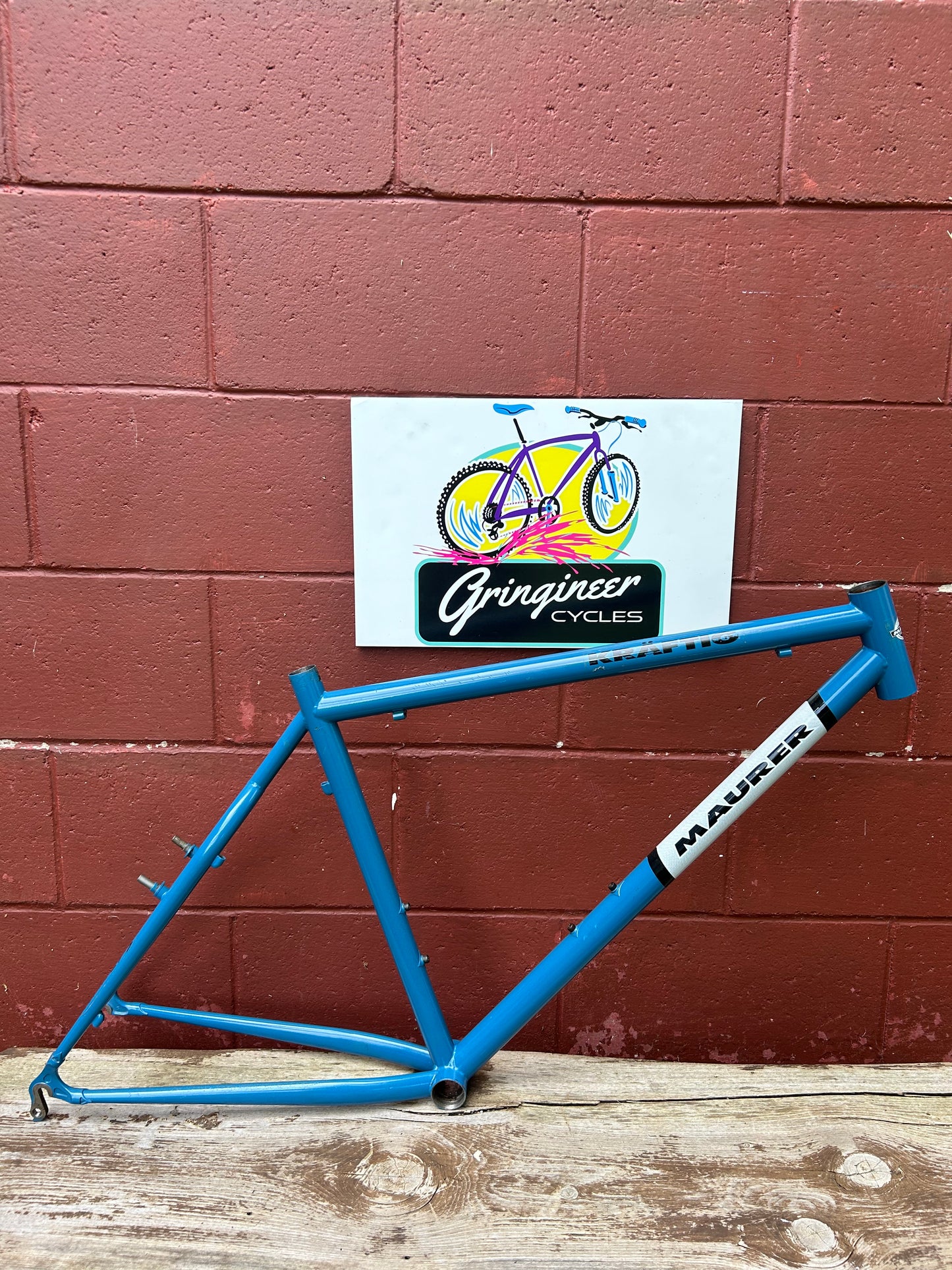 19" Maurer Kraftig Frame