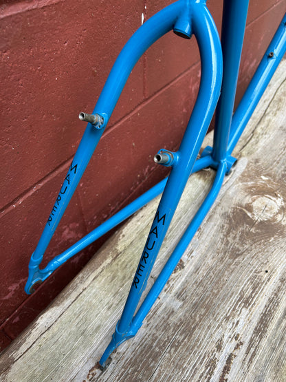 19" Maurer Kraftig Frame