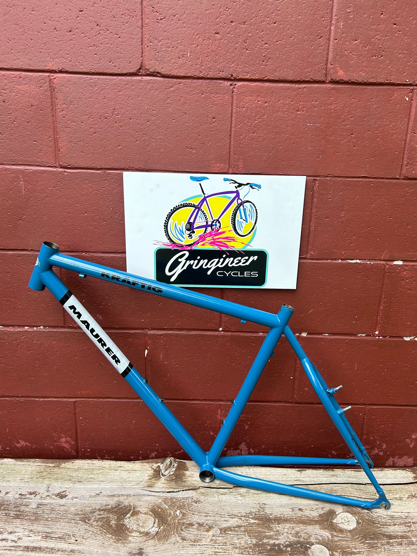19" Maurer Kraftig Frame
