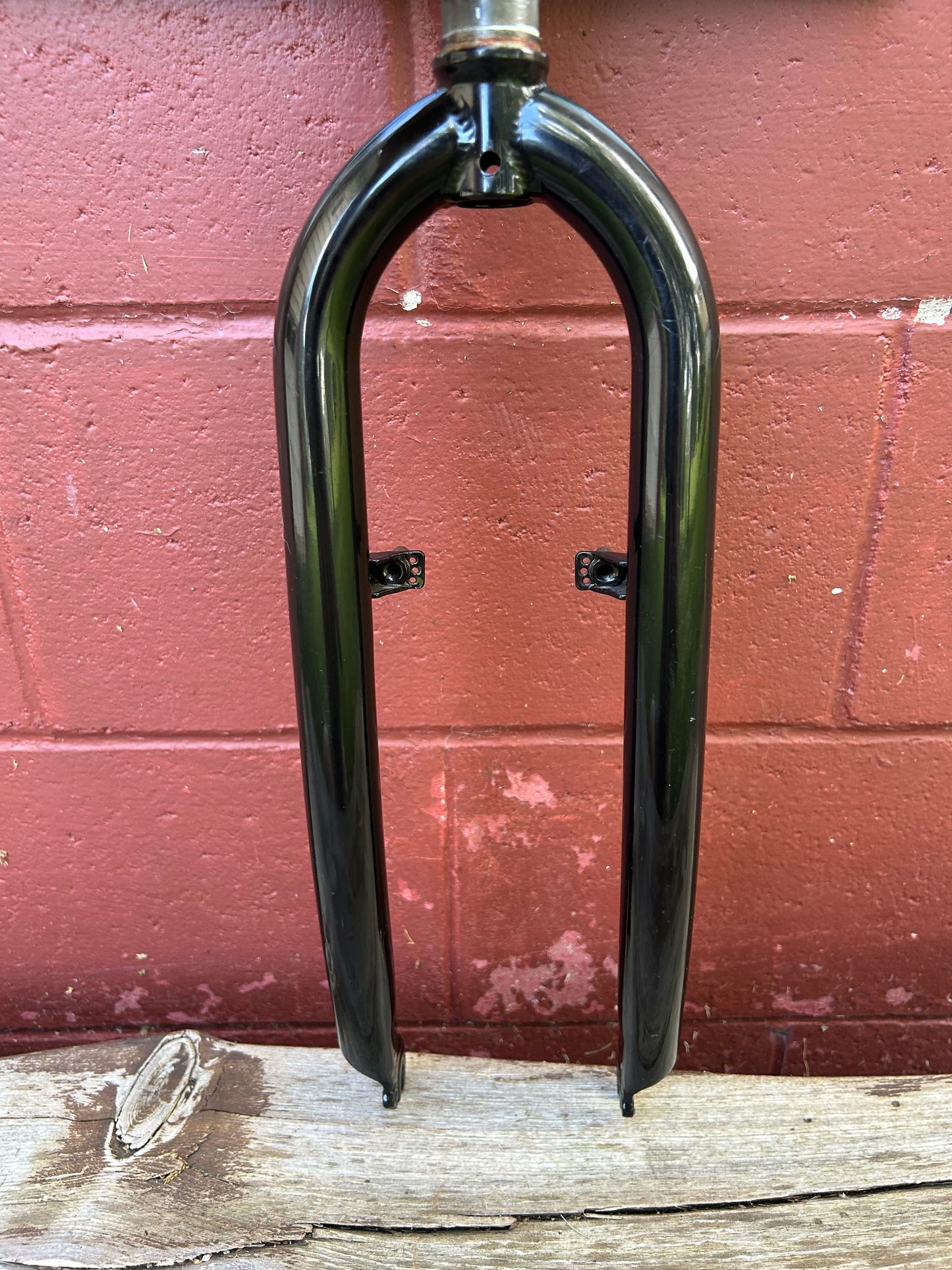 Surly 26" 1 1/8 Inch Threadless Black Rigid Fork