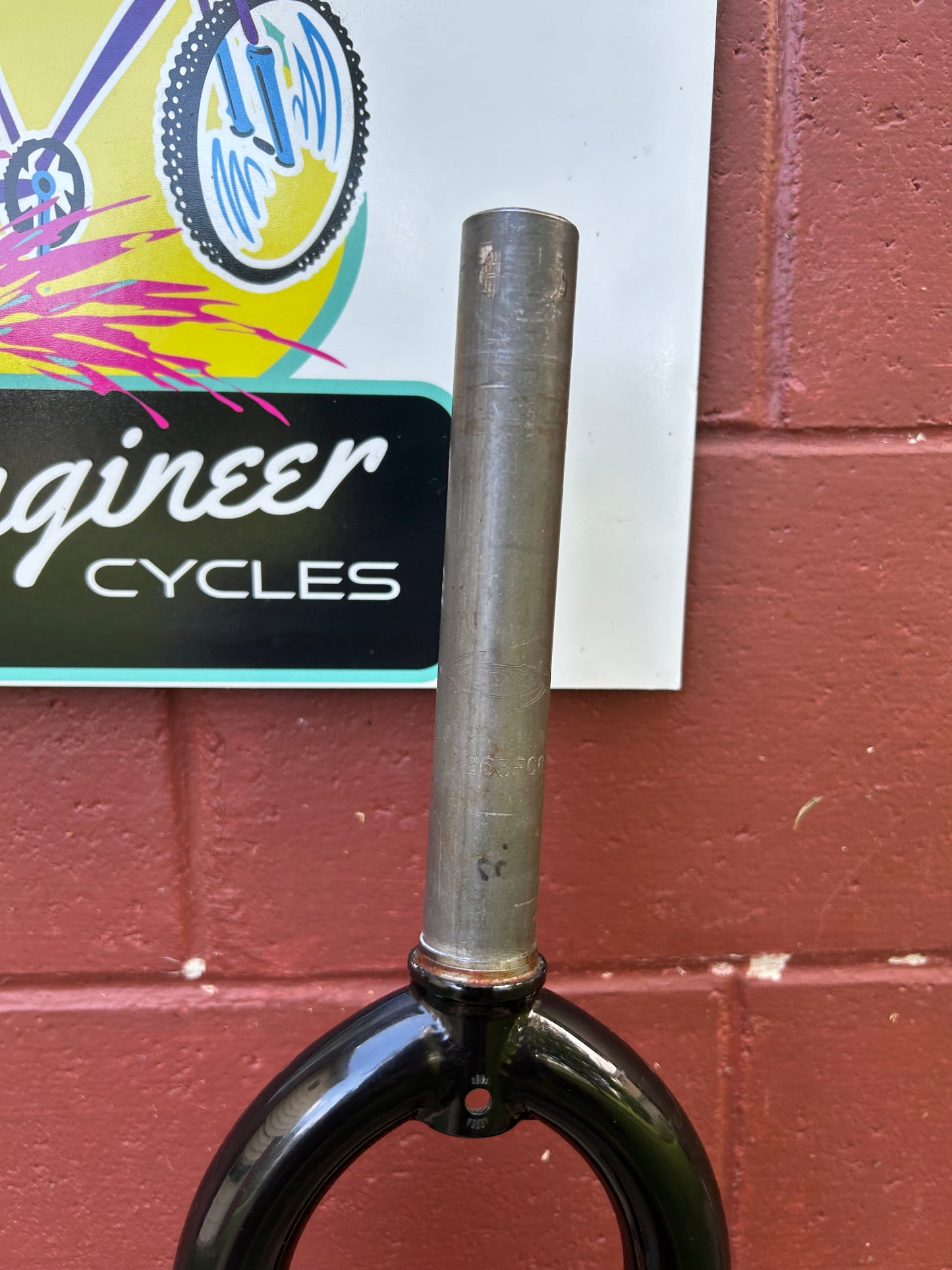 Surly 26" 1 1/8 Inch Threadless Black Rigid Fork
