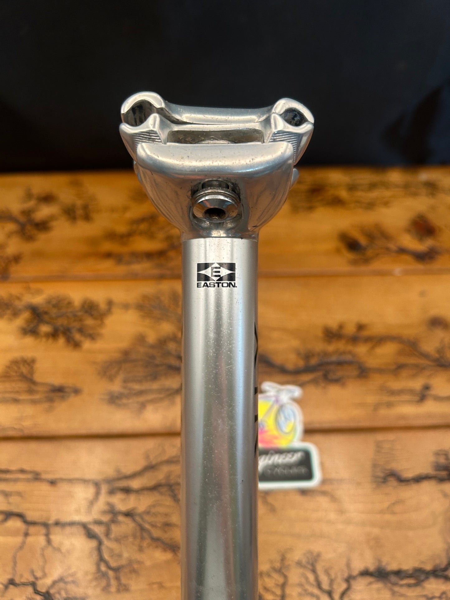 Shimano XTR SP-M910 27.0mm x 330mm Seatpost