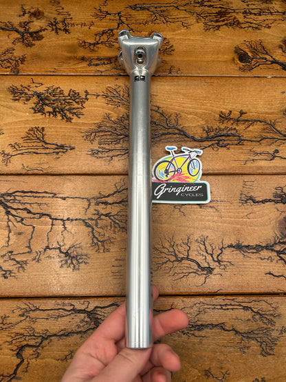 Shimano XTR SP-M910 27.0mm x 330mm Seatpost