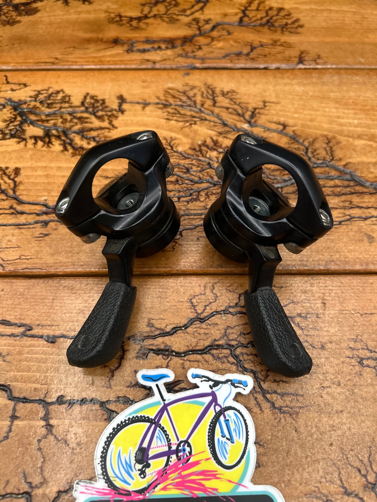 Shimano Deore XT Deer Head SL-M700 Black Thumb Shifters