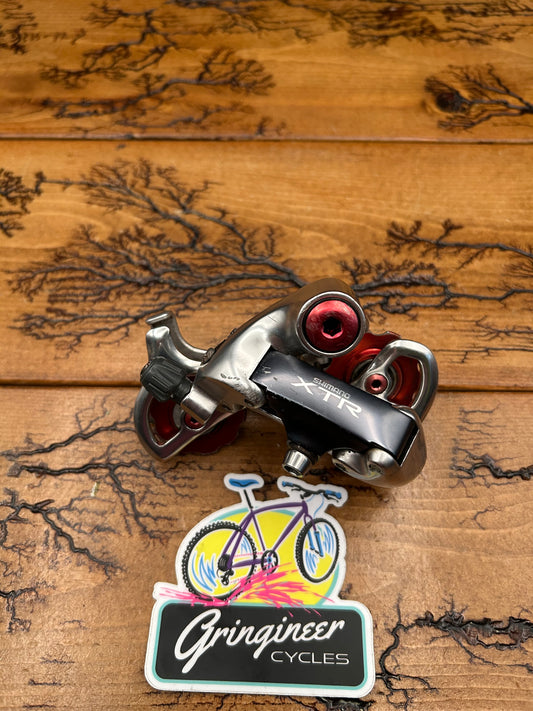 Shimano XTR RD-M910 Short Cage Rear Derailleur With Red Anodized Parts