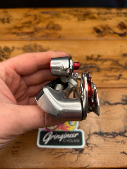Shimano XTR RD-M910 Short Cage Rear Derailleur With Red Anodized Parts