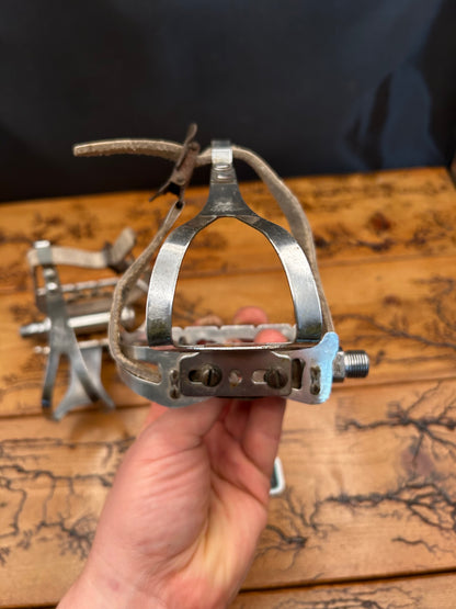 Kyokuto Top Run Pedals With ALE Toe Cages