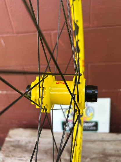 Mavic DeeMax UST 05 26" Wheelset NOS
