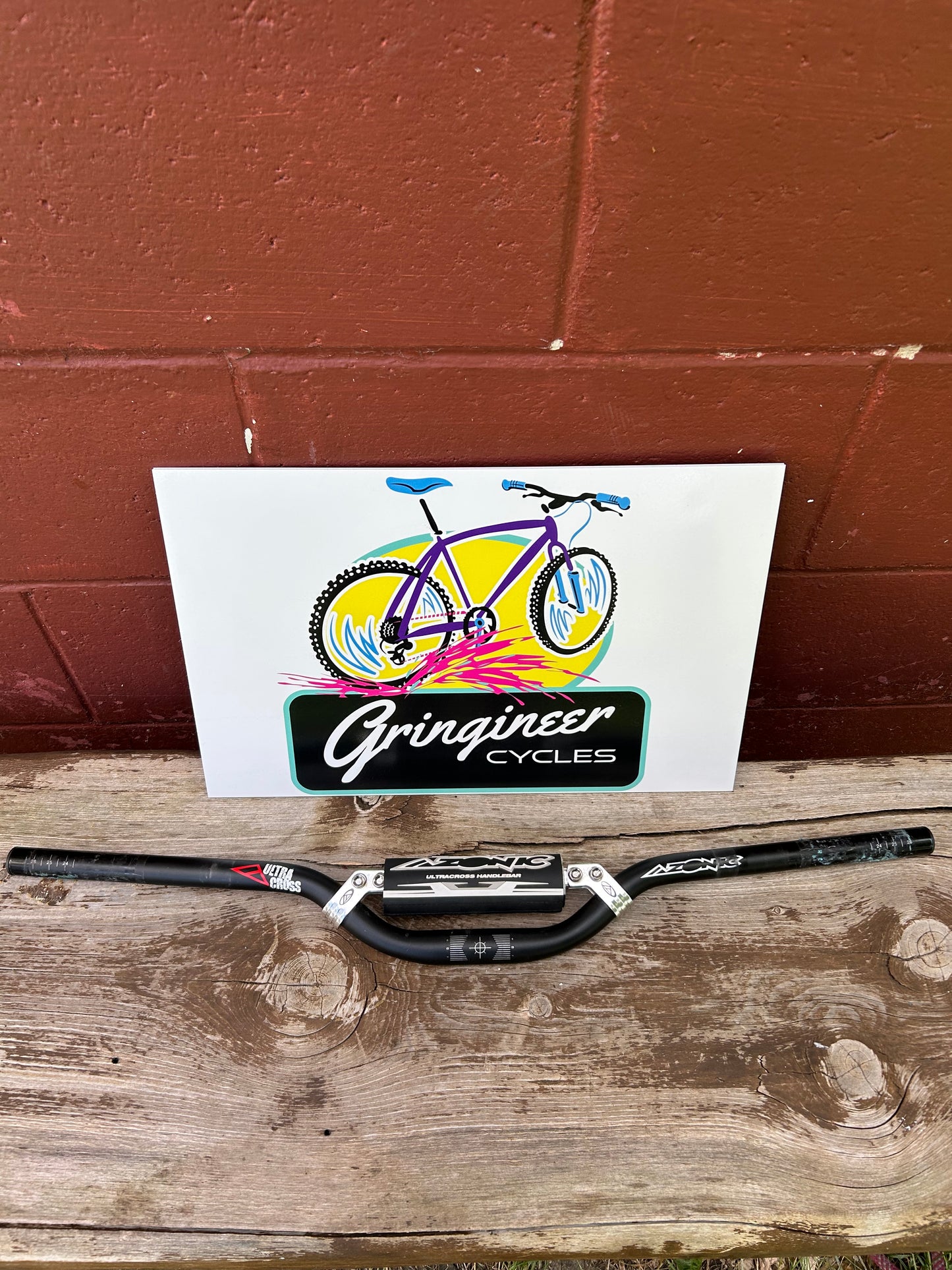 Azonic Ultra Cross 710mm 25.4mm Riser Handlebar