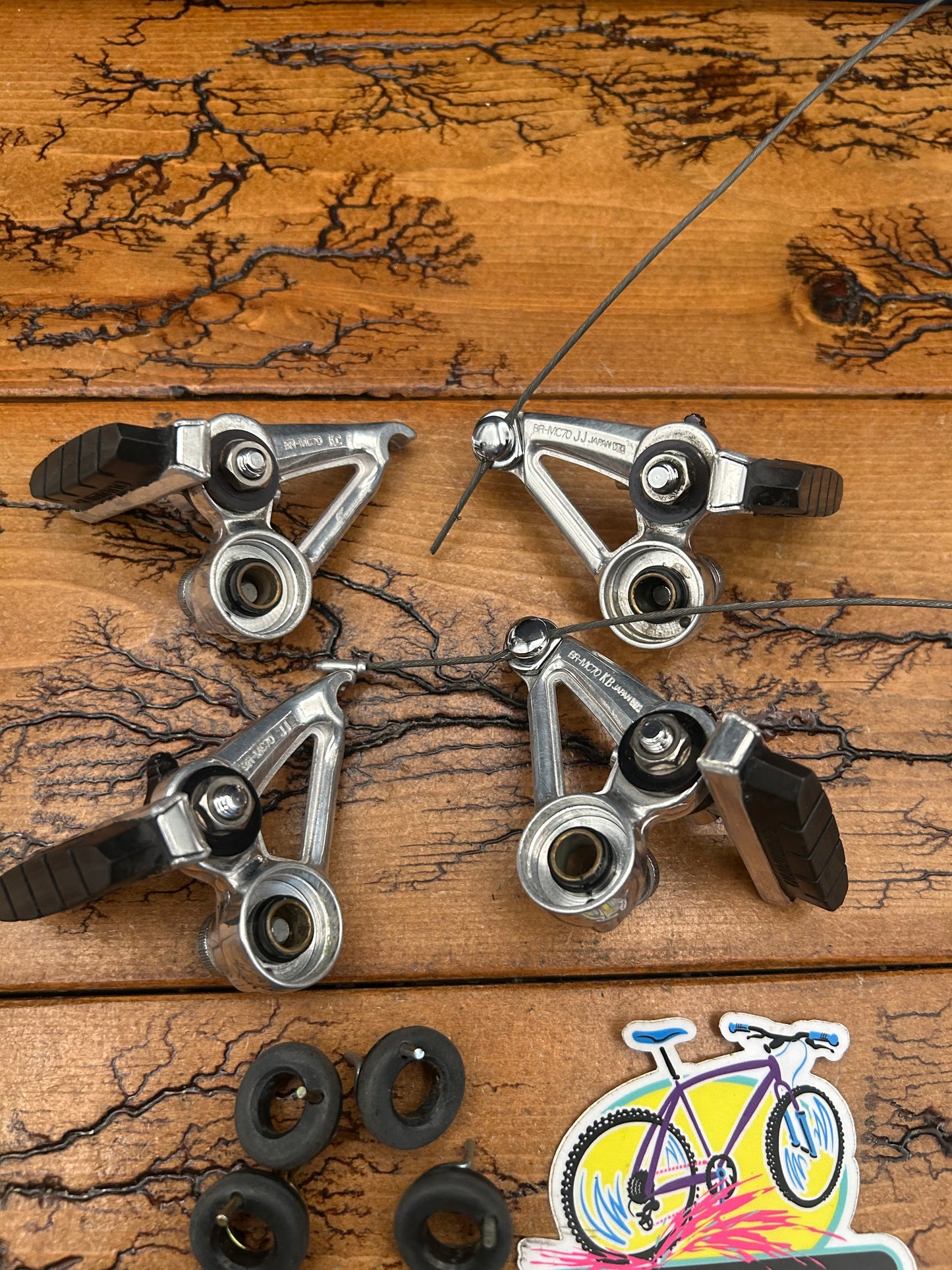 Shimano Deore XT M700 BR-MC70 Cantilever Brake Set