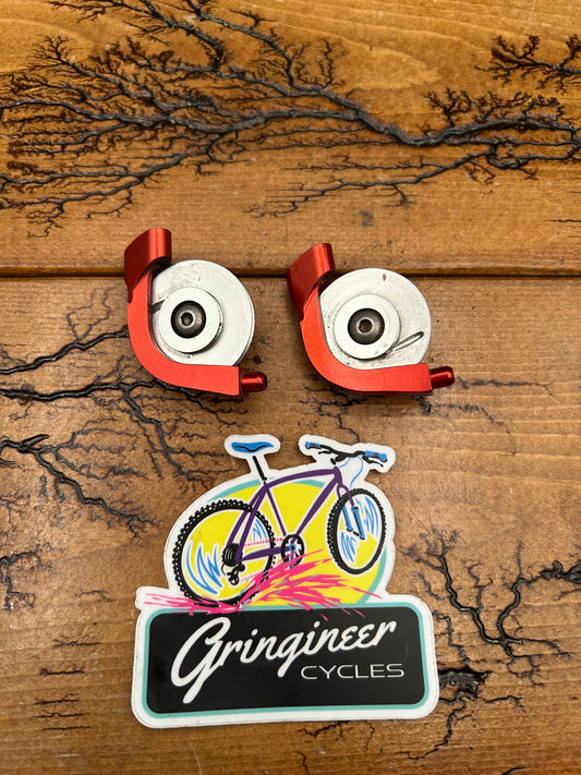 Problem Solvers Travel Agent Red and Silver Set