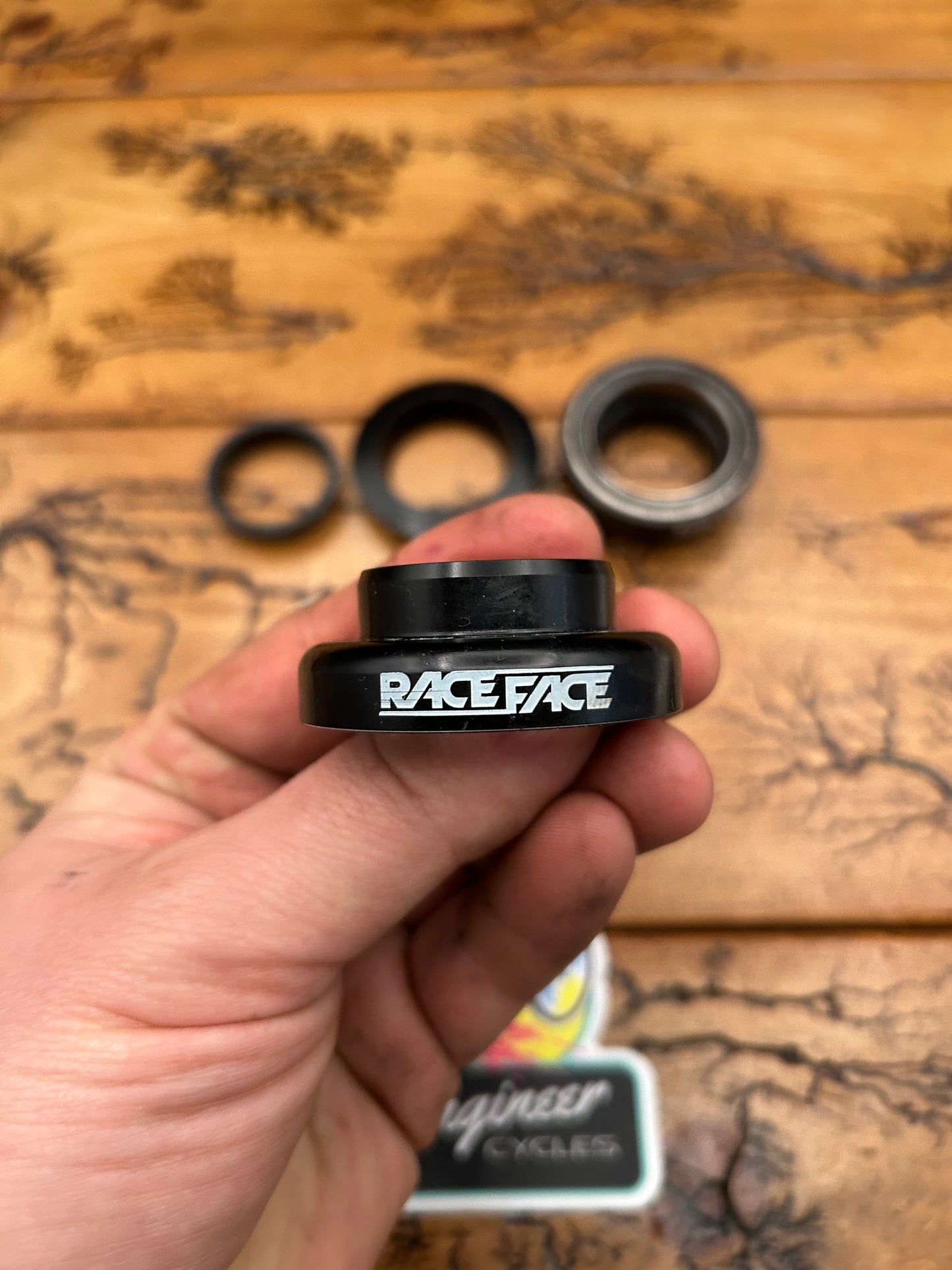 Raceface Real Seal Black 1 1/8 Inch Threadless Headset