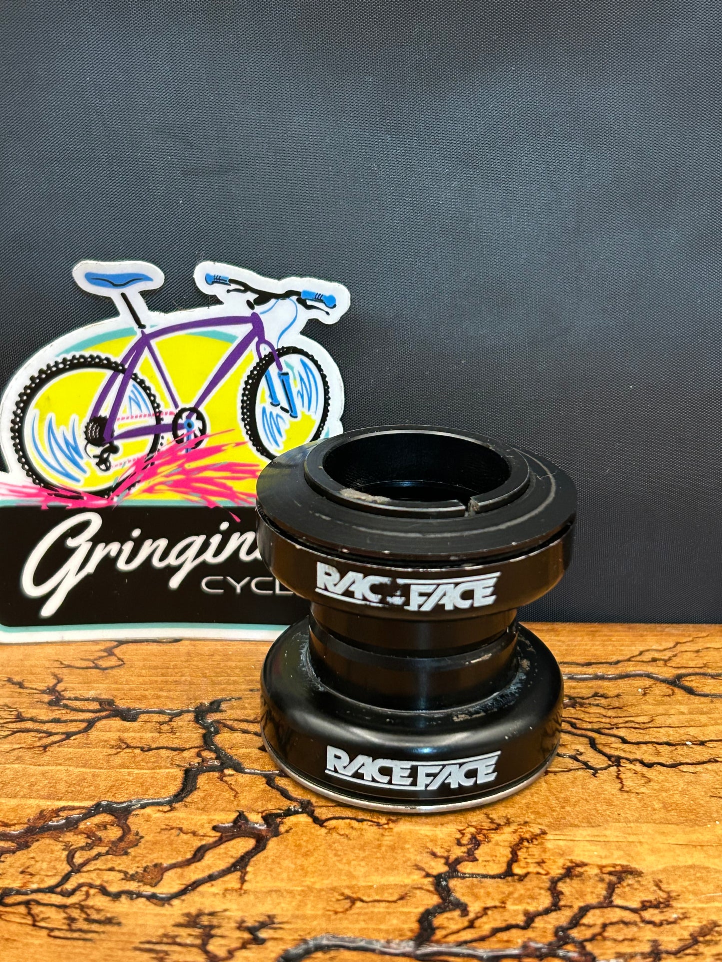 Raceface Real Seal Black 1 1/8 Inch Threadless Headset