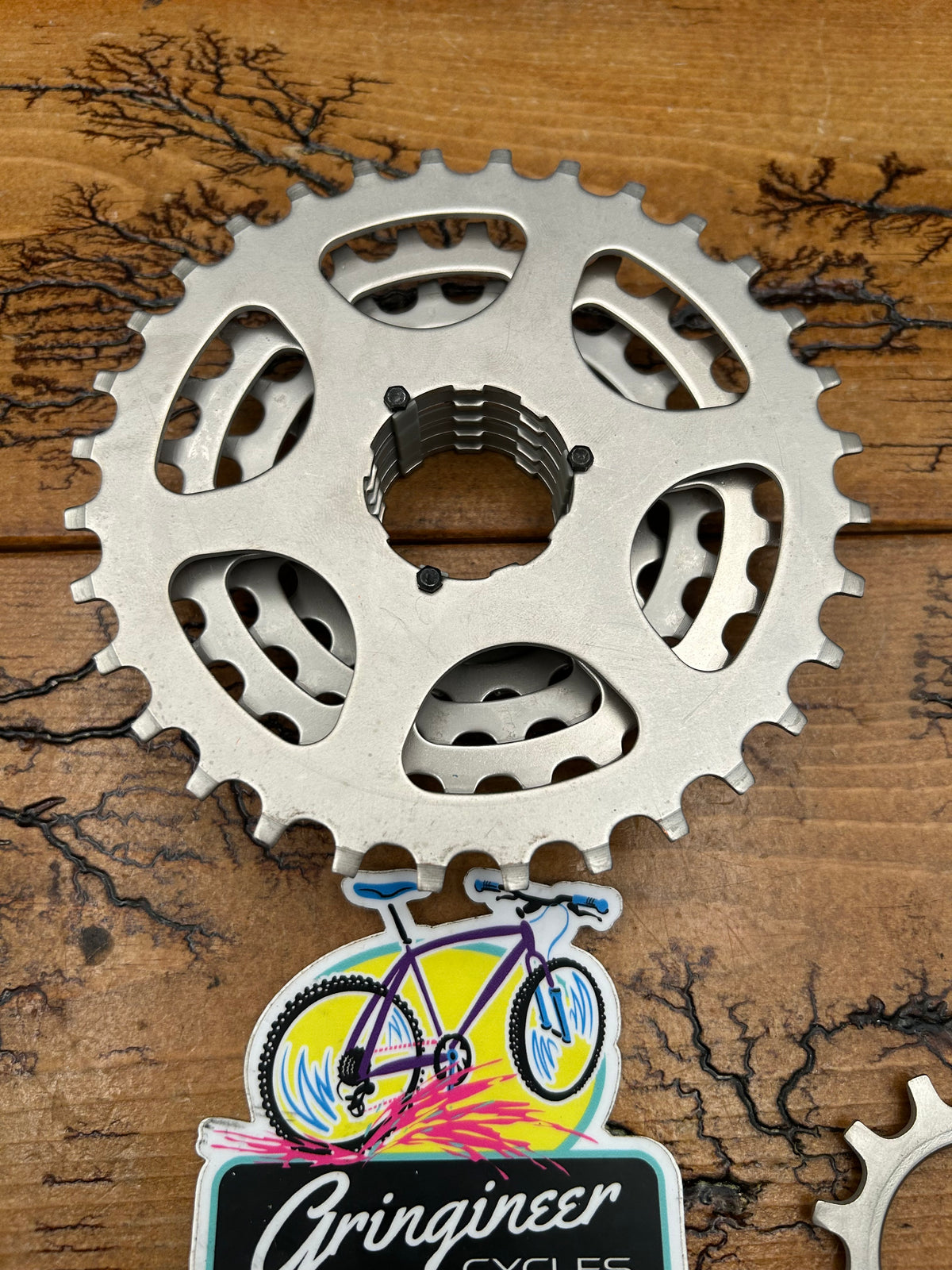 Shimano Ultegra 600 13-32 6 Speed Uniglide Cassette NOS