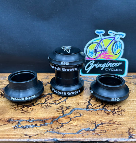 Peacock Groove 1 1/8 Black Threadless Headset With 3 Stack Heights NOS