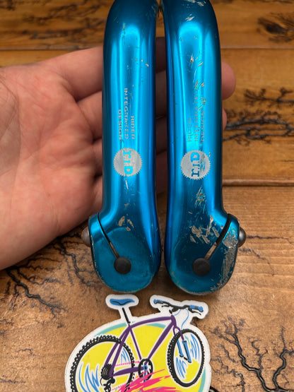 R.I.D Turquoise Barends