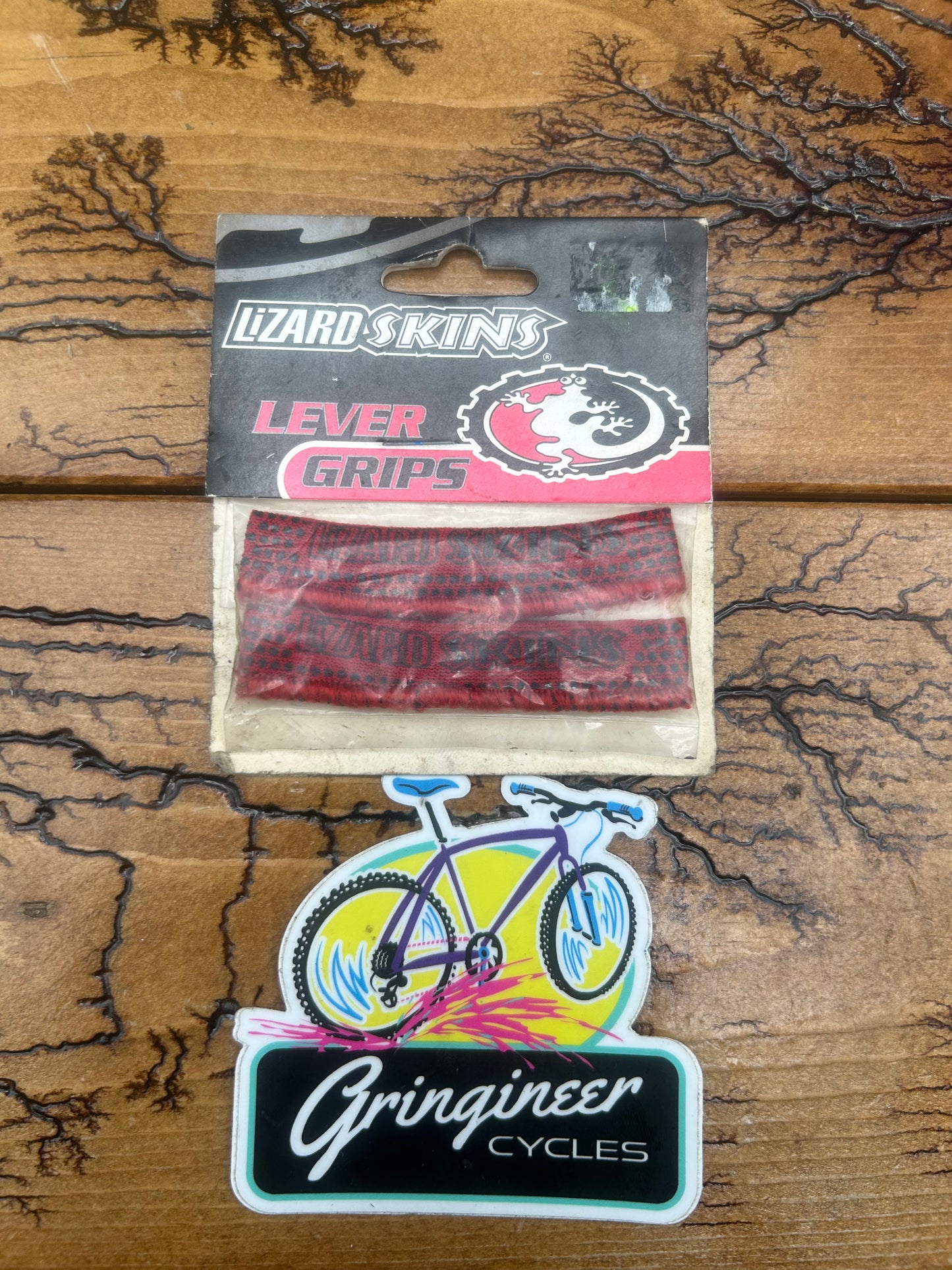 Lizard Skins Red Lever Grips NOS