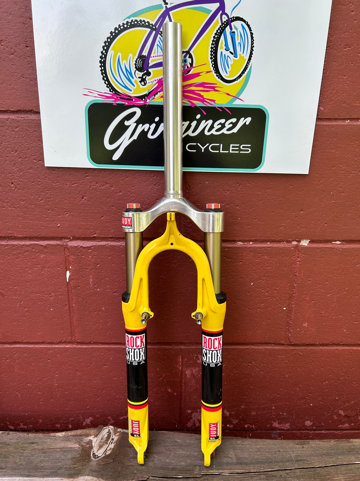 Rock Shox Judy SL 26" 1 1/8 Inch Threadless Suspension Fork