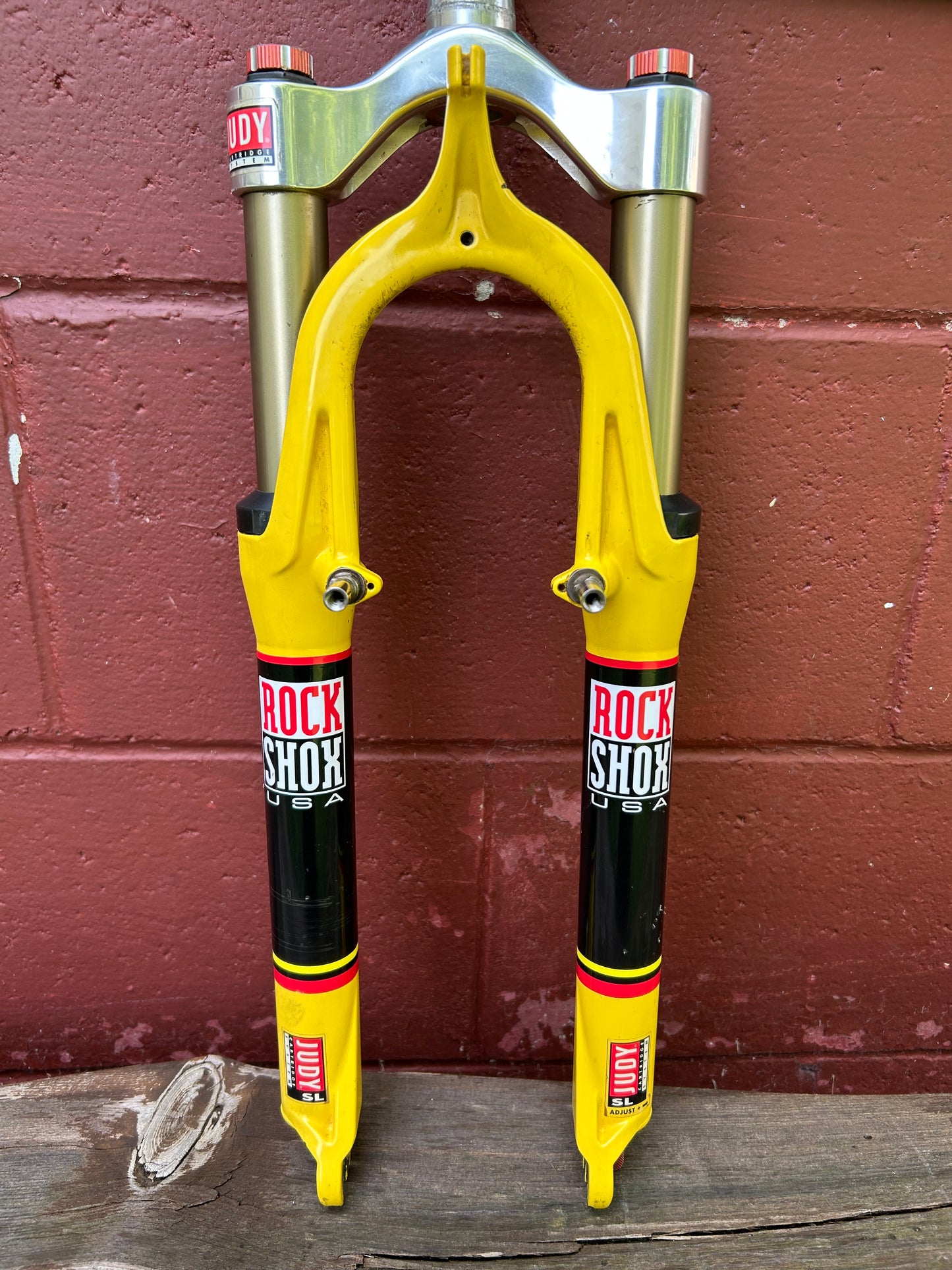 Rock Shox Judy SL 26" 1 1/8 Inch Threadless Suspension Fork
