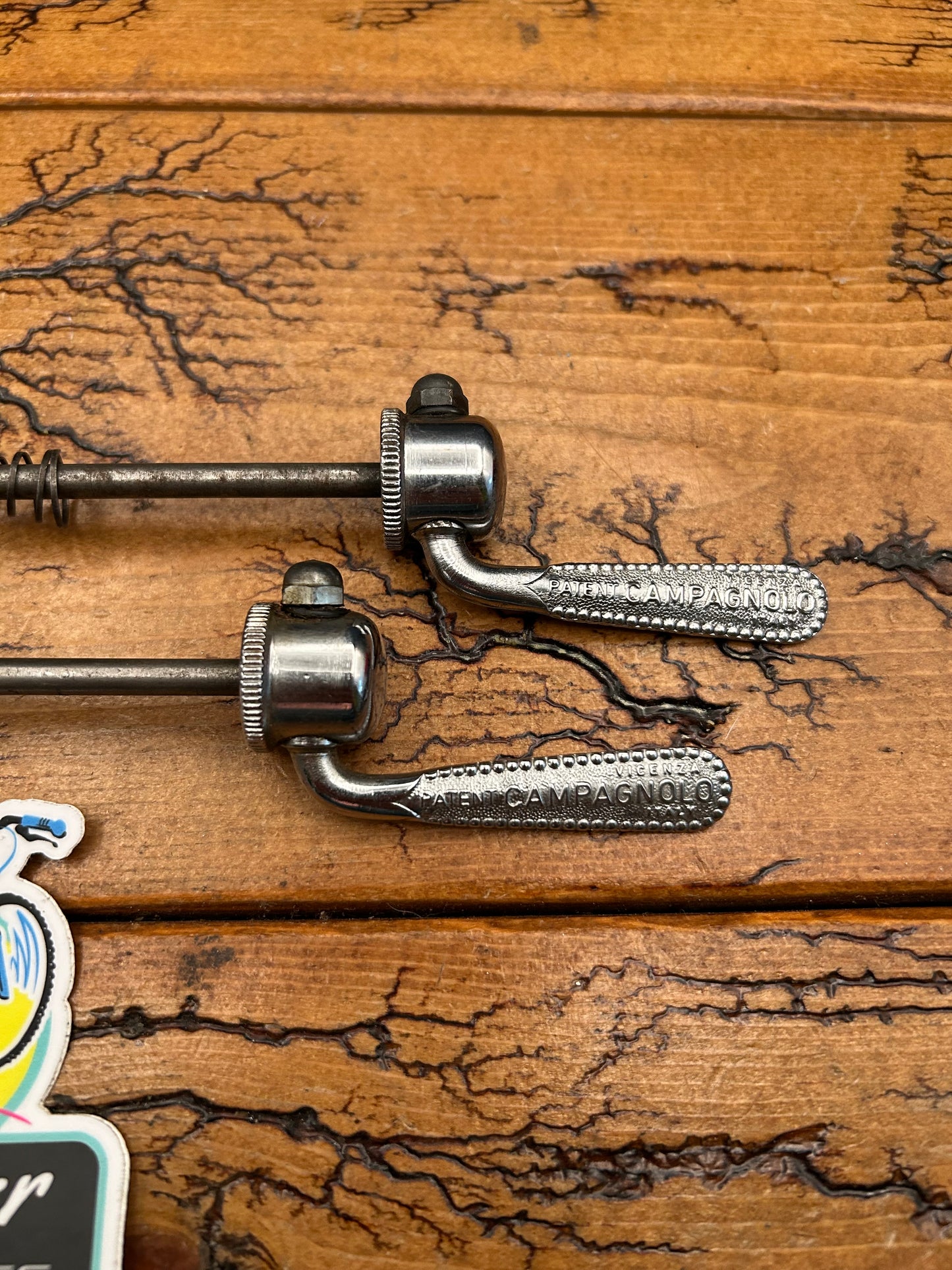 Campagnolo Flat Lever Quick Release Skewer Set