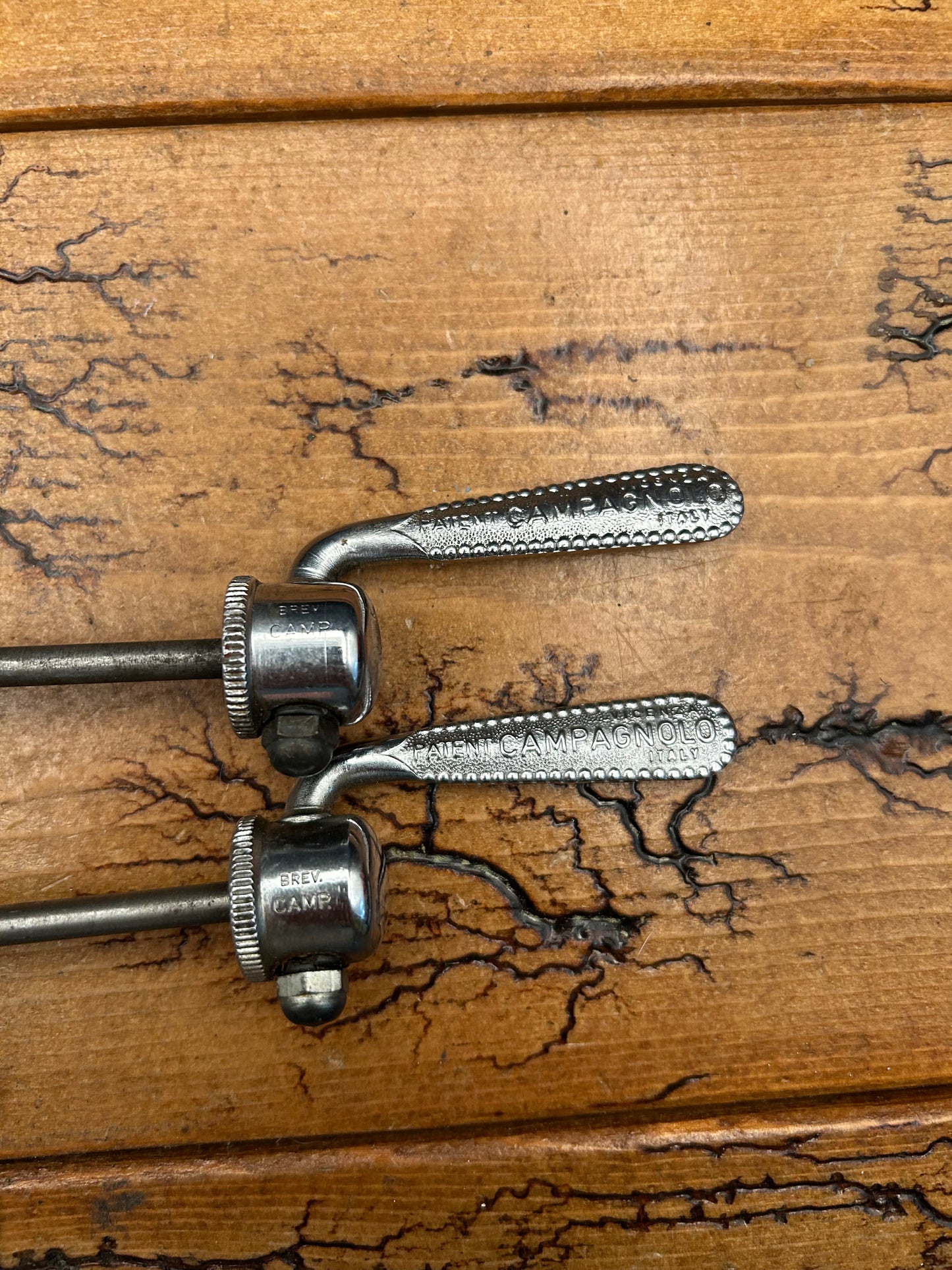 Campagnolo Flat Lever Quick Release Skewer Set