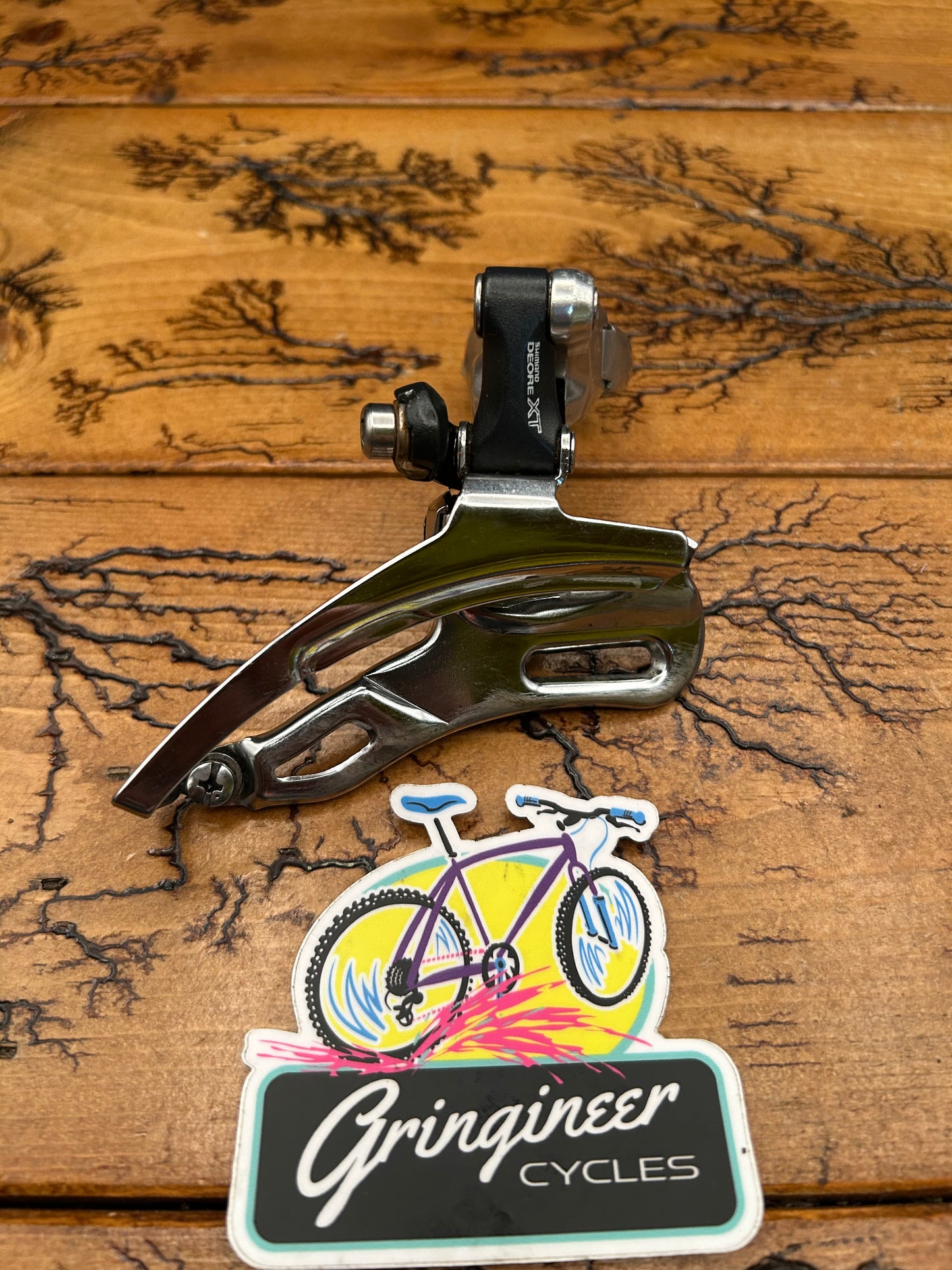 Shimano Deore XT FD-M737 28.6mm Top Pull Front Derailleur