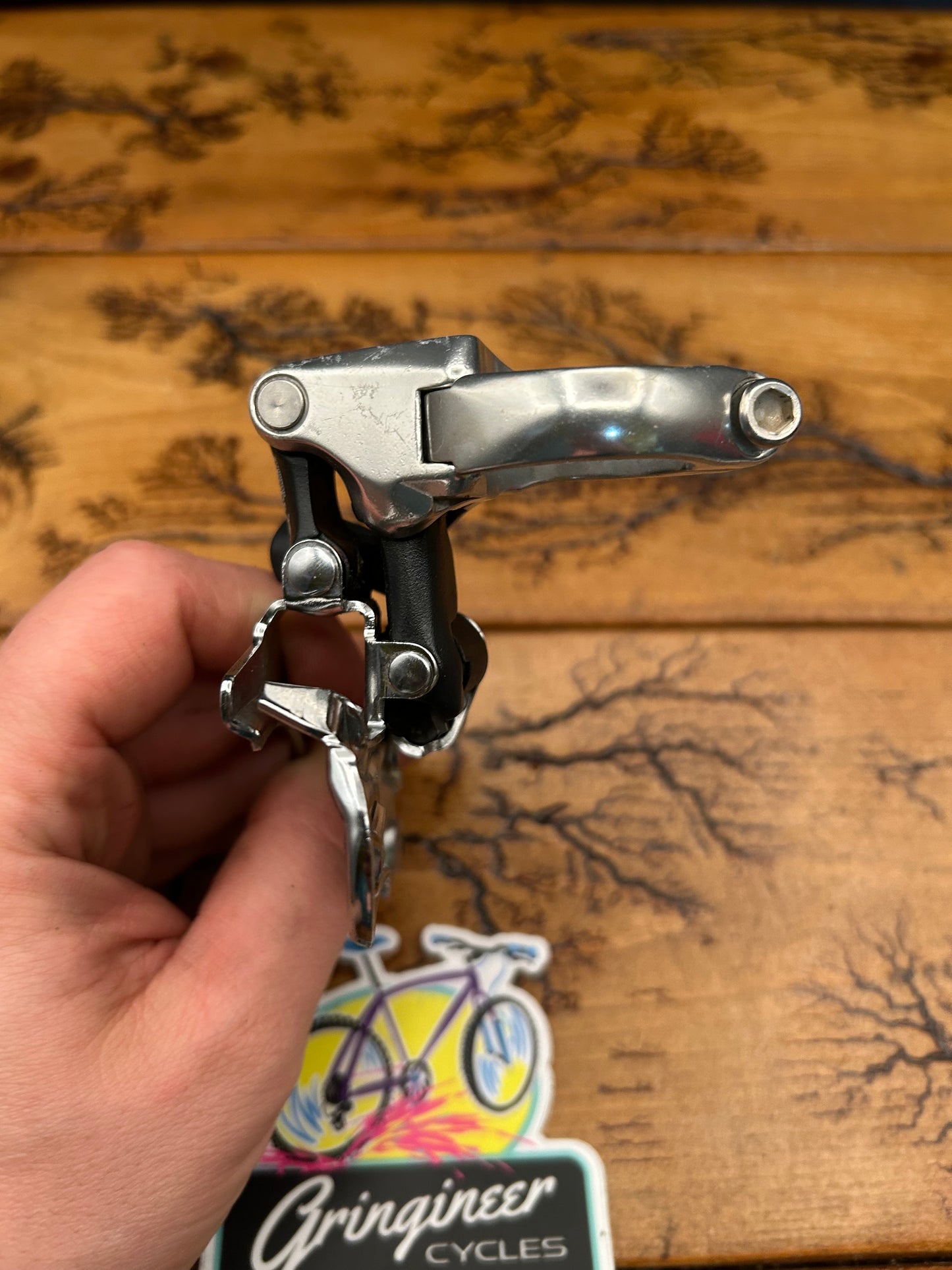 Shimano Deore XT FD-M737 28.6mm Top Pull Front Derailleur