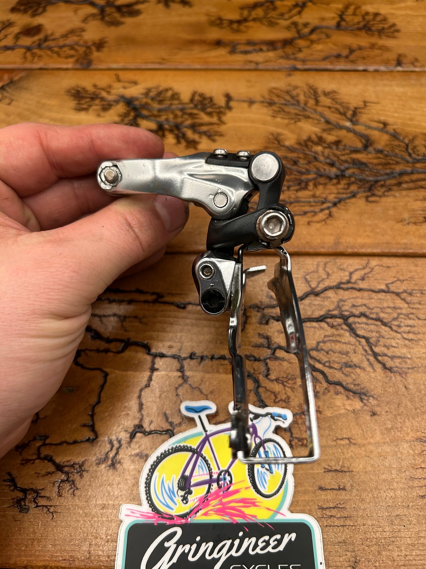Shimano Deore XT FD-M737 28.6mm Top Pull Front Derailleur