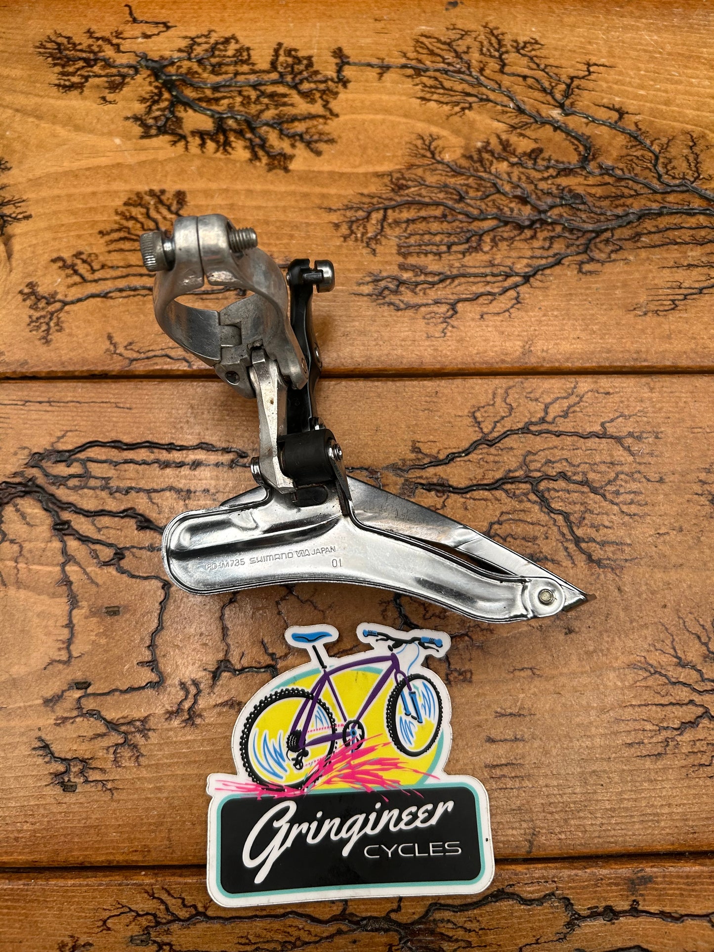 Shimano Deore XT FD-M735 28.6mm Bottom Pull Front Derailleur