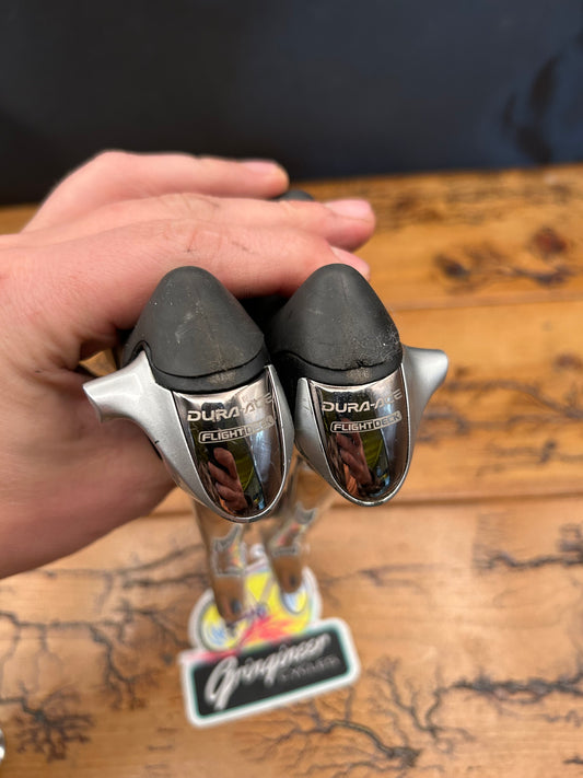 Shimano Dura Ace ST-7700 2x9 Shifters