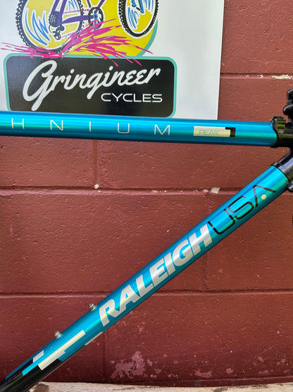 1990 18.5" Raleigh Technium Peak Frameset