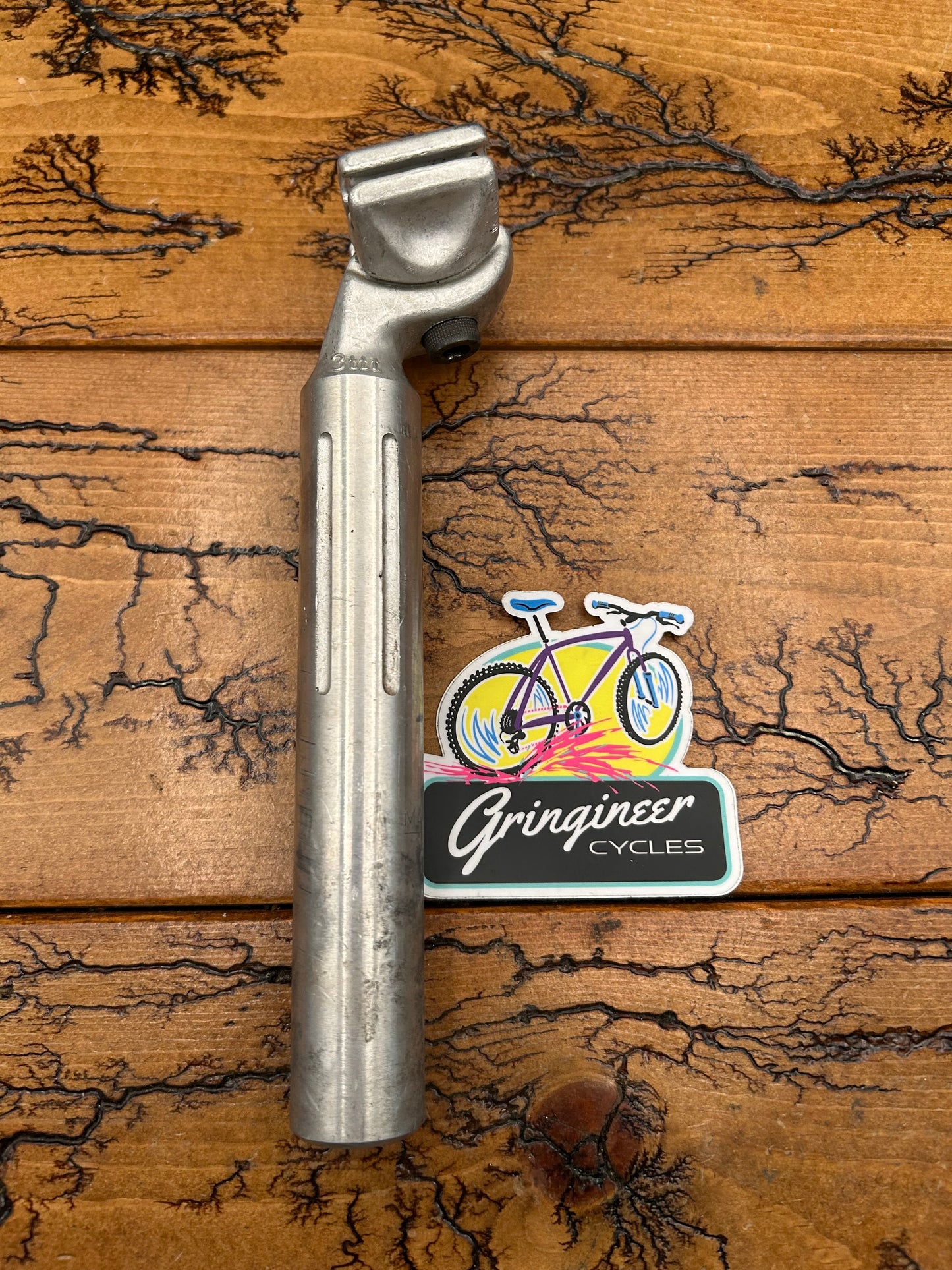 3ttt 27.2mm x 200mm Seatpost