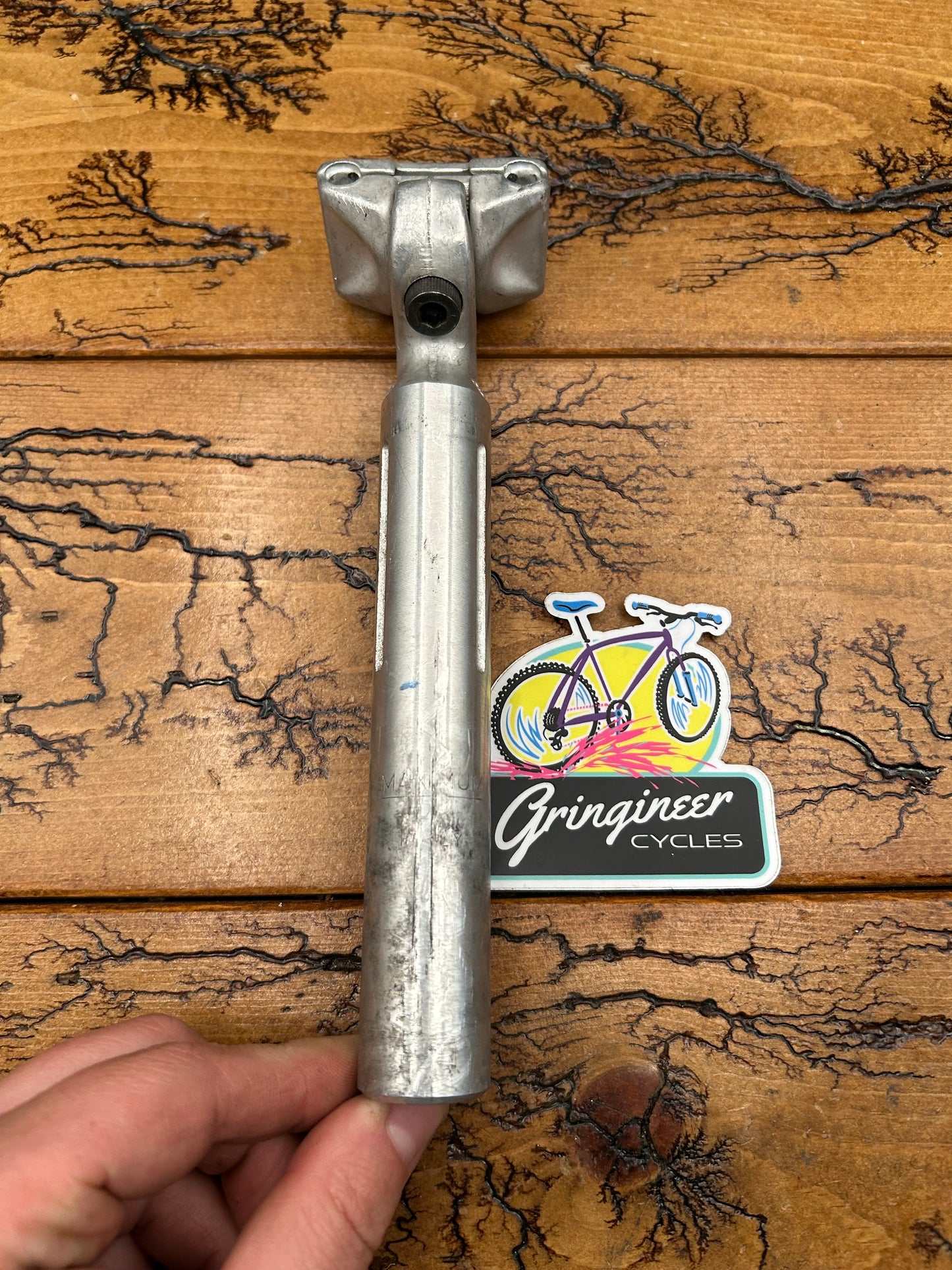 3ttt 27.2mm x 200mm Seatpost