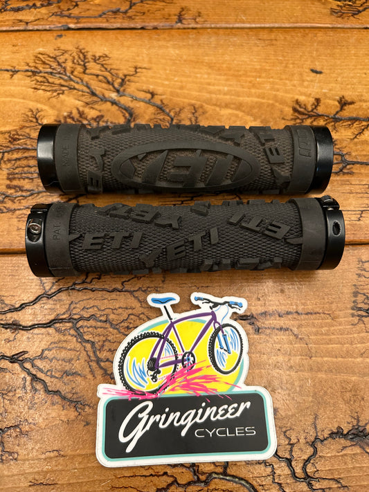ODI Yeti Lock On Black Grips