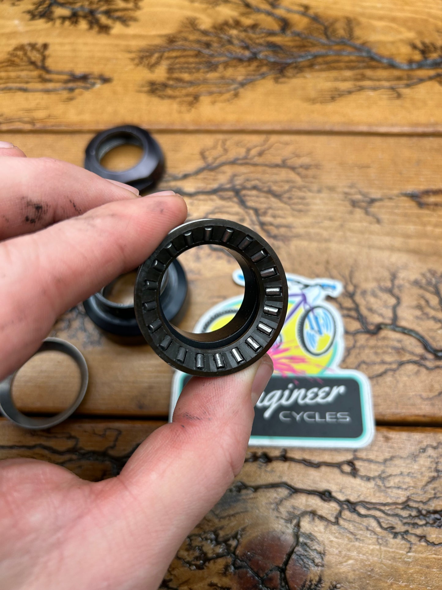 Stronglight X12 Black 1 Inch Threaded Needle Bearing Headset