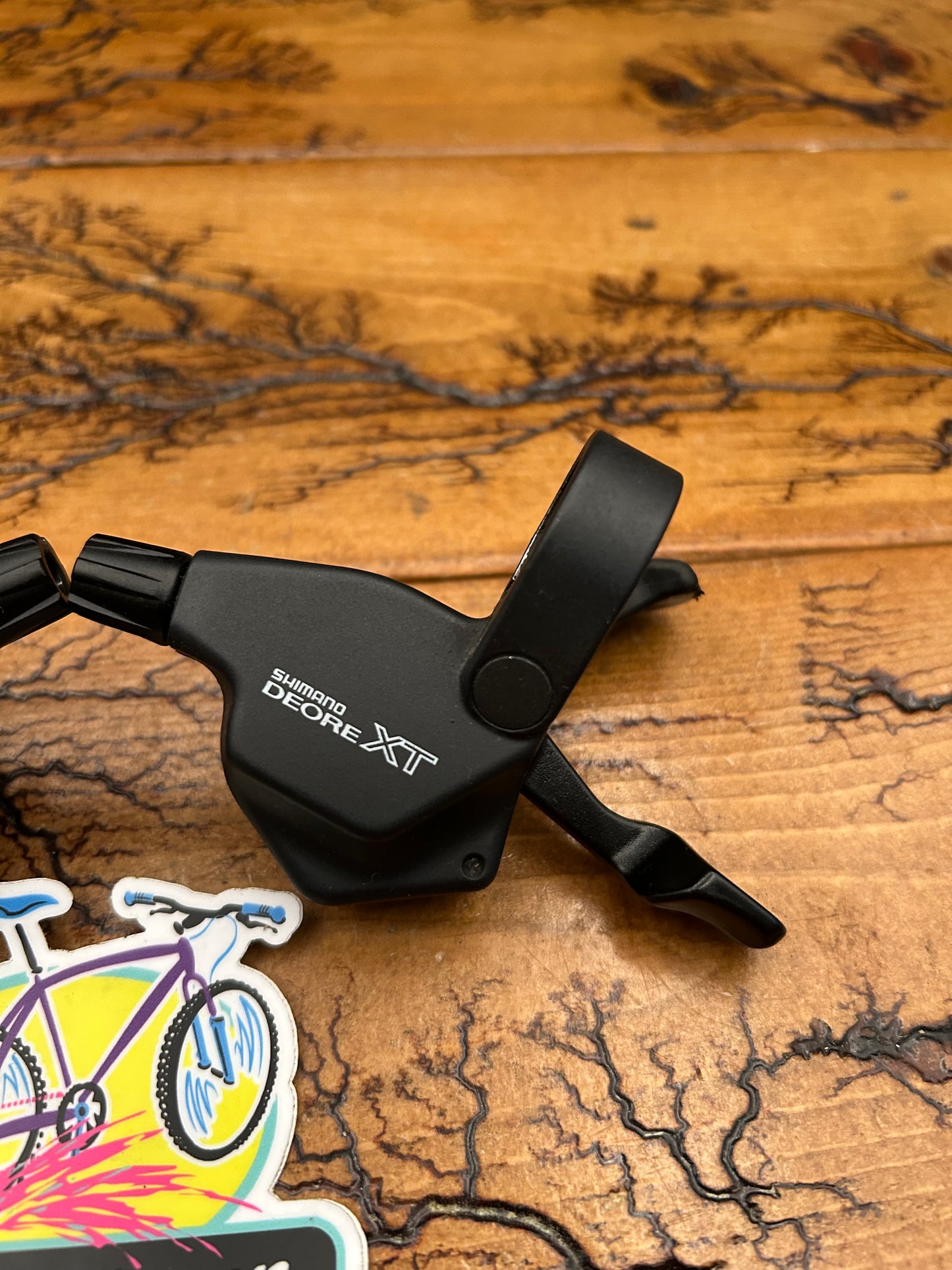 Shimano Deore XT SL-M739 3x8 Trigger Shifters
