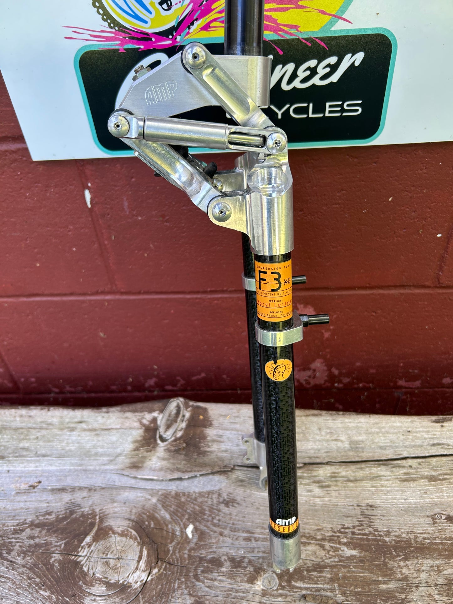 Amp Research F3 XC 1 Inch Threaded Suspension Fork