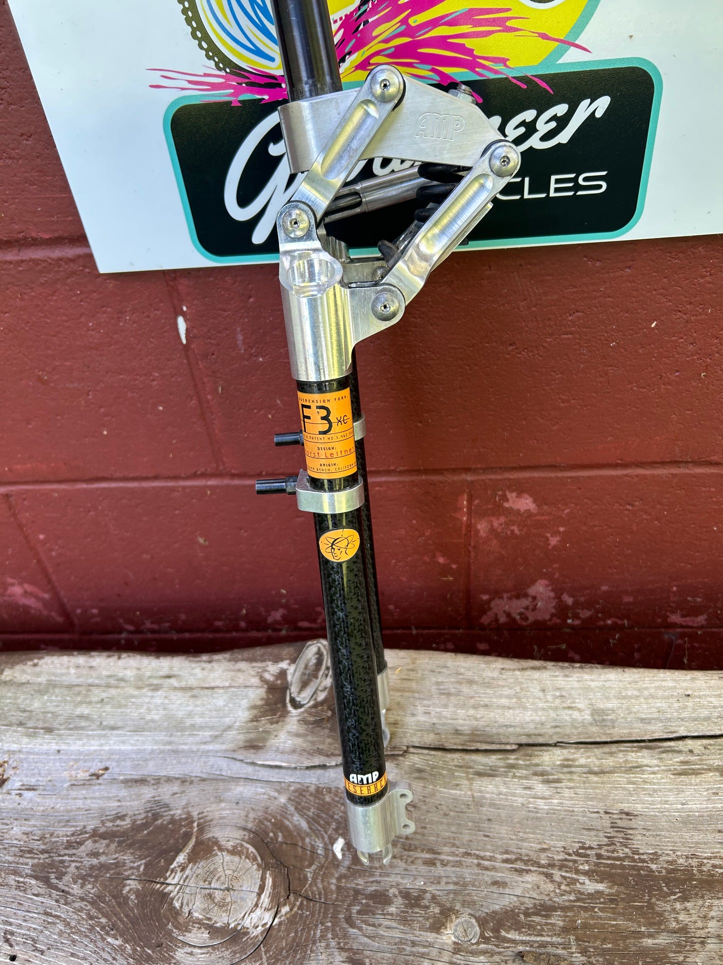 Amp Research F3 XC 1 Inch Threaded Suspension Fork