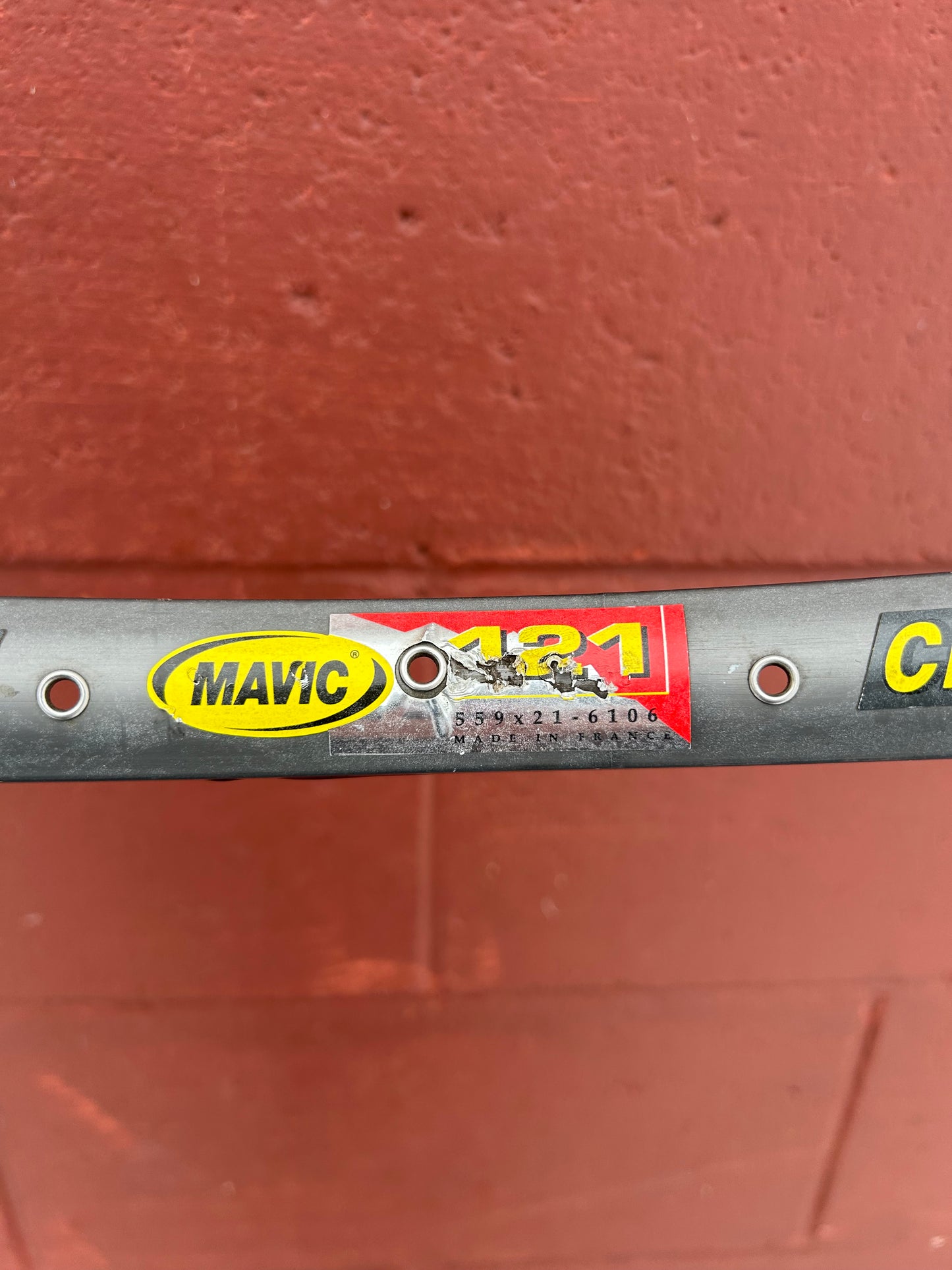 Mavic 121 SUP Ceramic 32 Hole 26 Inch Rim