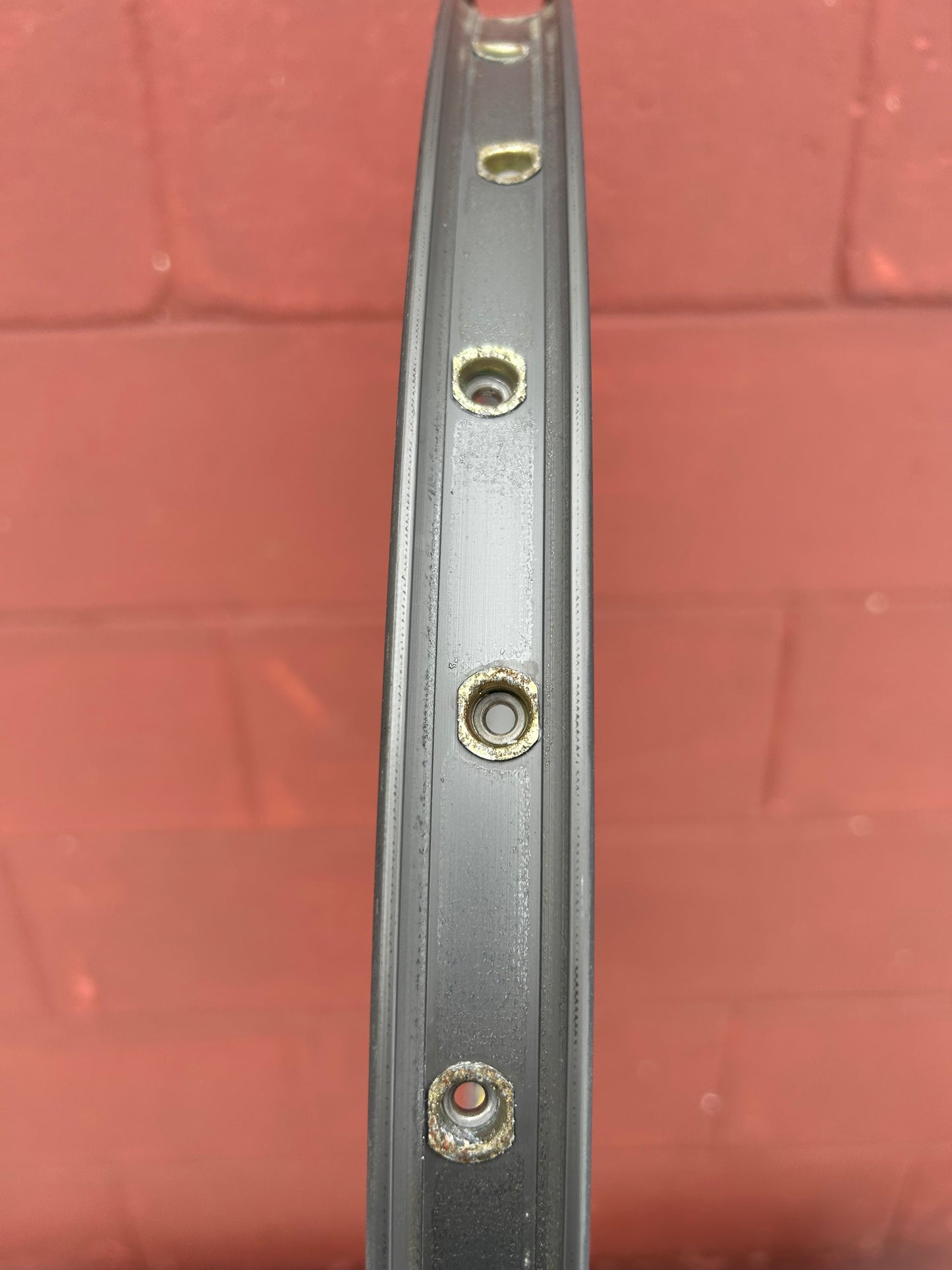 Mavic 121 SUP Ceramic 32 Hole 26 Inch Rim