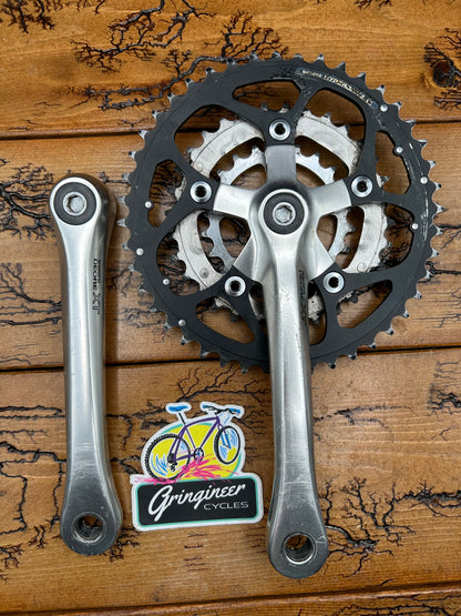 Shimano Deore XT FC-m737 44/32/22 175mm Crankset